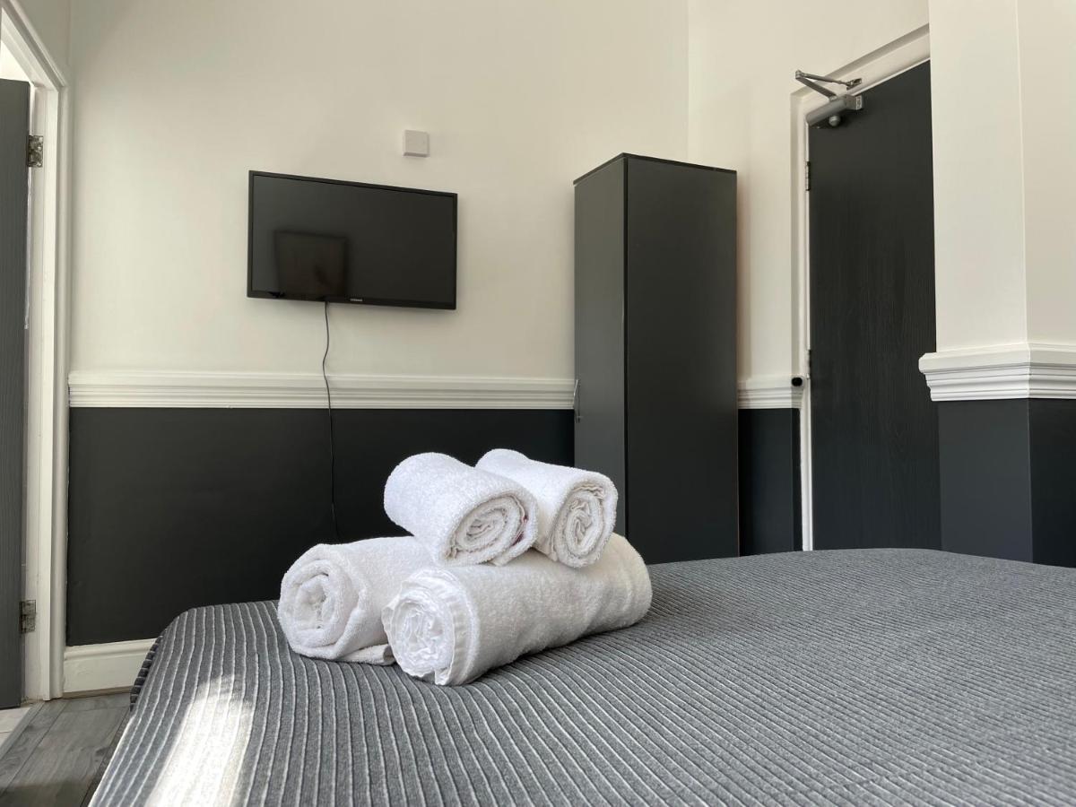 Pluxa Bearwood Hotel Double Beds With Ensuite And Car Park Birmingham Luaran gambar